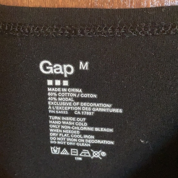 GAP tank top with shimmer - Picture 3 of 4